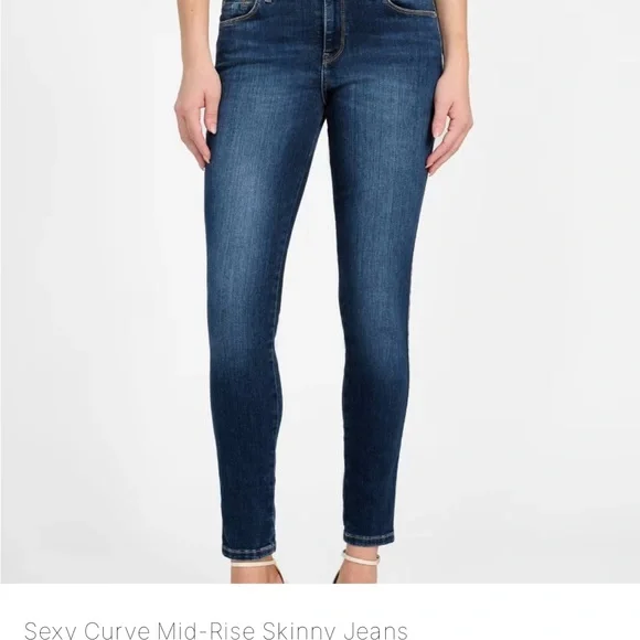 Guess Jeans - Picture 9 of 9